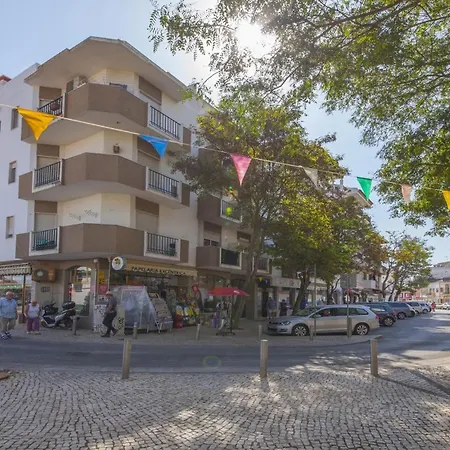 B45 - Main Avenue 2 Bed Appartement