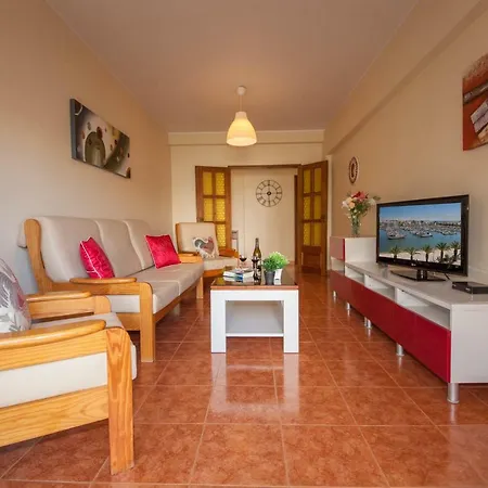 Apartamento De 80 M2 Com 2 *