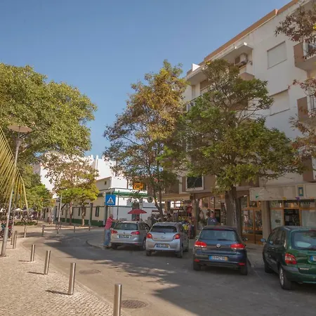 Апартаменты Main Avenue 2 Bed